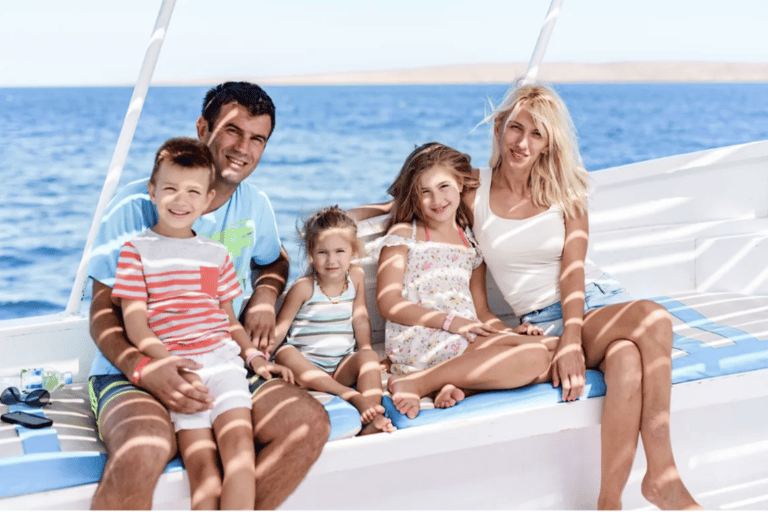 Hurghada: Swim with Dolphins & Full-Day Dolphin House Cruise Full day trip: Pickup from SomaBay & Safaga