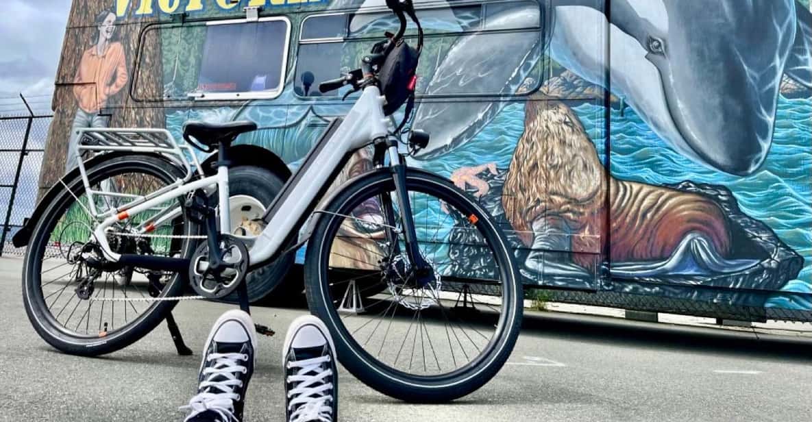 Victoria City Highlights Bike Tour Castle Hoods Legends