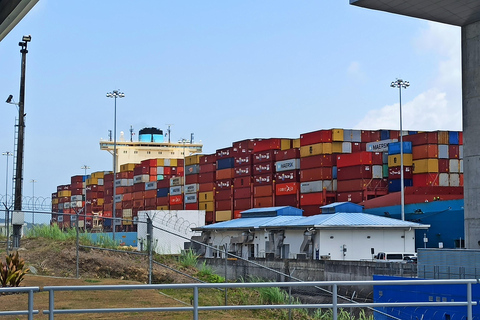 Journée complète - Canal de Panama d'une côte à l'autre - par voie terrestreJournée complète de visite du canal de Panama par voie terrestre, d'une côte à l'autre