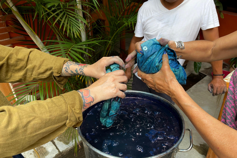 Teotitlan del Valle: Zapotec Indigo Dyeing Experience