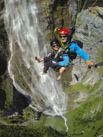 Mürren, Paragliding over Lauterbrunnen Cliffs and Waterfalls - Housity