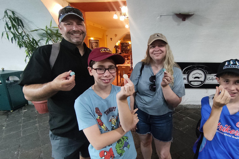 Quito's Historic Center with the Family: A Walking Treasure Hunt private