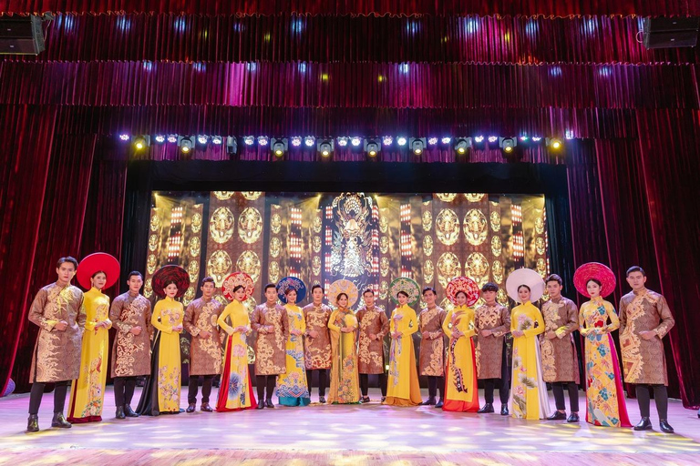 Da Nang : Spectacle d&#039;élégance traditionnelle vietnamienne Ao Dai