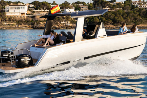Mallorca: Private boat with Skipper from Playa de Palma Private boat with Skipper from Playa de Palma 3h