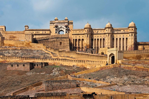 From Delhi: 2-Day Jaipur Tour with Palaces, Forts & Culture Tour with 4-Star Hotels