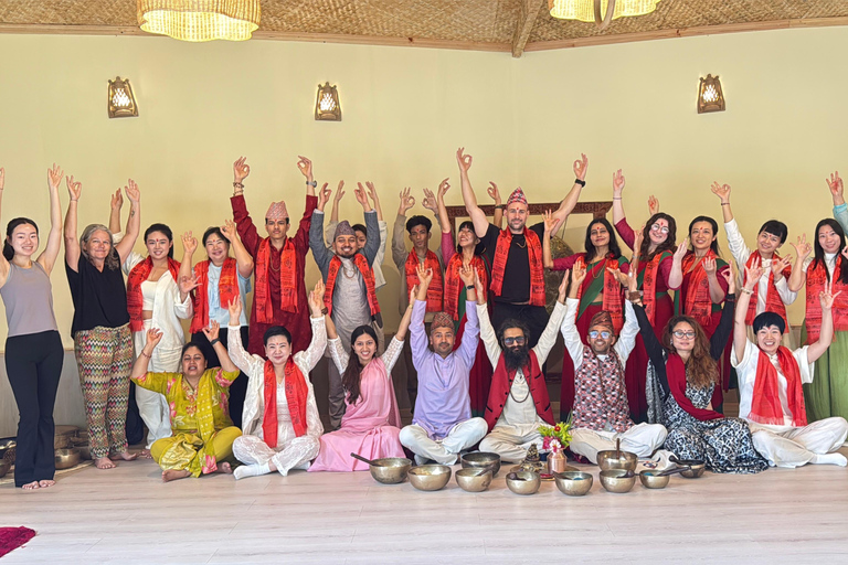 Kathmandu: 4-Day Nagarkot Yoga Retreat with Sunrise Hike