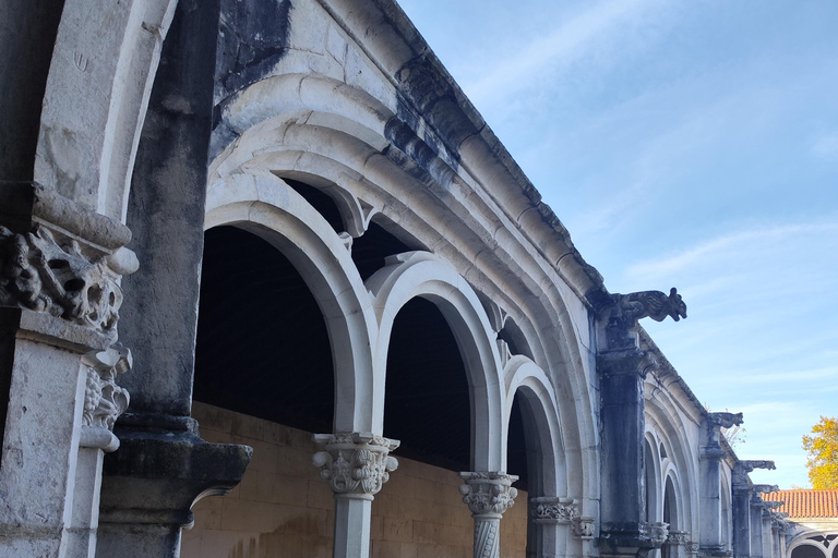 From Lisbon: Medieval Tour, Batalha, Tomar, Alcobaça, Óbidos Private Tour Option