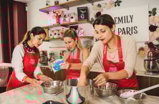 Der offizielle Emily in Paris Macaron-Workshop