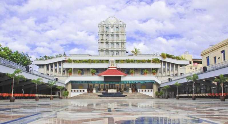 Cebu Day Tour with Pick-up, Drop-off and Lunch