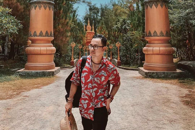 顺化隐秘瑰宝：秘密宝塔与素食午餐私人：法语