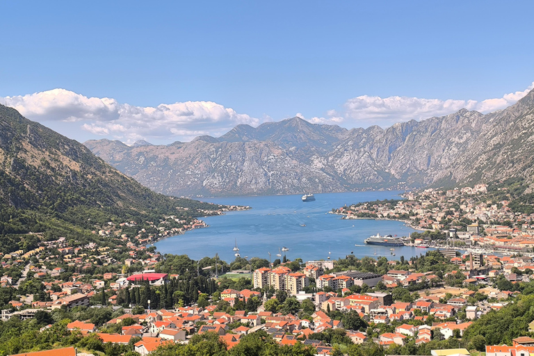 Kotor & Perast: Private Tour with Boat Trip & Oyster Lunch