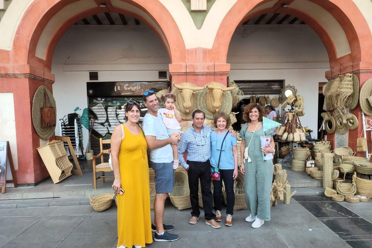 Córdoba Walking Tour: Experience the Passion of Flamenco