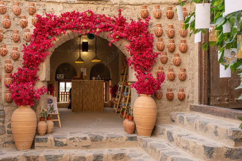 Castles, Clay & Culture: A Day in Nizwa & Bahla