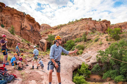 Moab: Aventura de escalada em rocha guiada de meio diaSem serviço de busca