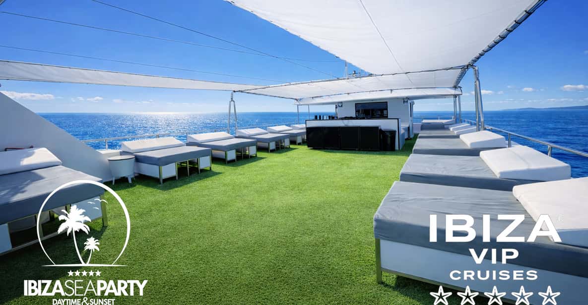 Afbeelding 2 van Ibiza: VIP-feest op een catamaran met DJ, open bar, paella en discotheken