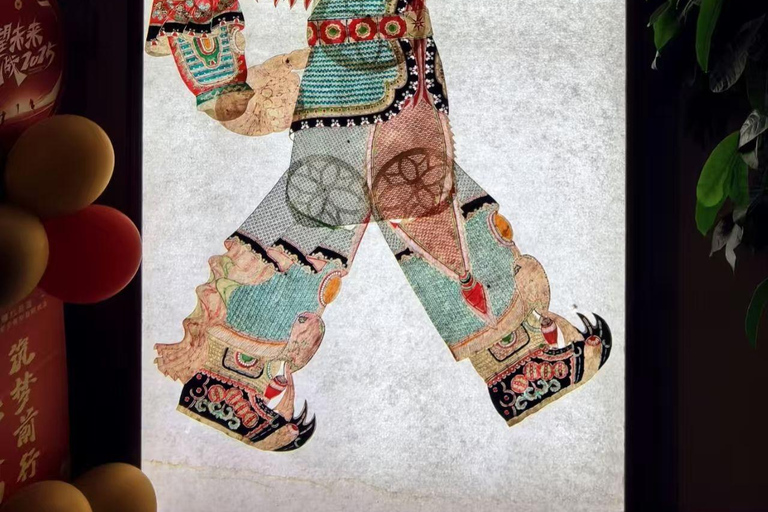 Beijing Teahouse: Live Show with Traditional Arts & Tea 3th-5th Row Seat ( including tea & 3 classic Chinese snacks)