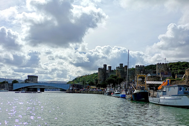 Conwy: Conwy Town Walking Tour with Historic Sights
