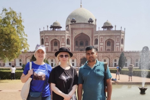 Vieja Delhi: Chandni Chowk, degustación de comida y paseo en Tuk TukCoche, guía turístico, entradas a monumentos, comida callejera y tuk tuk