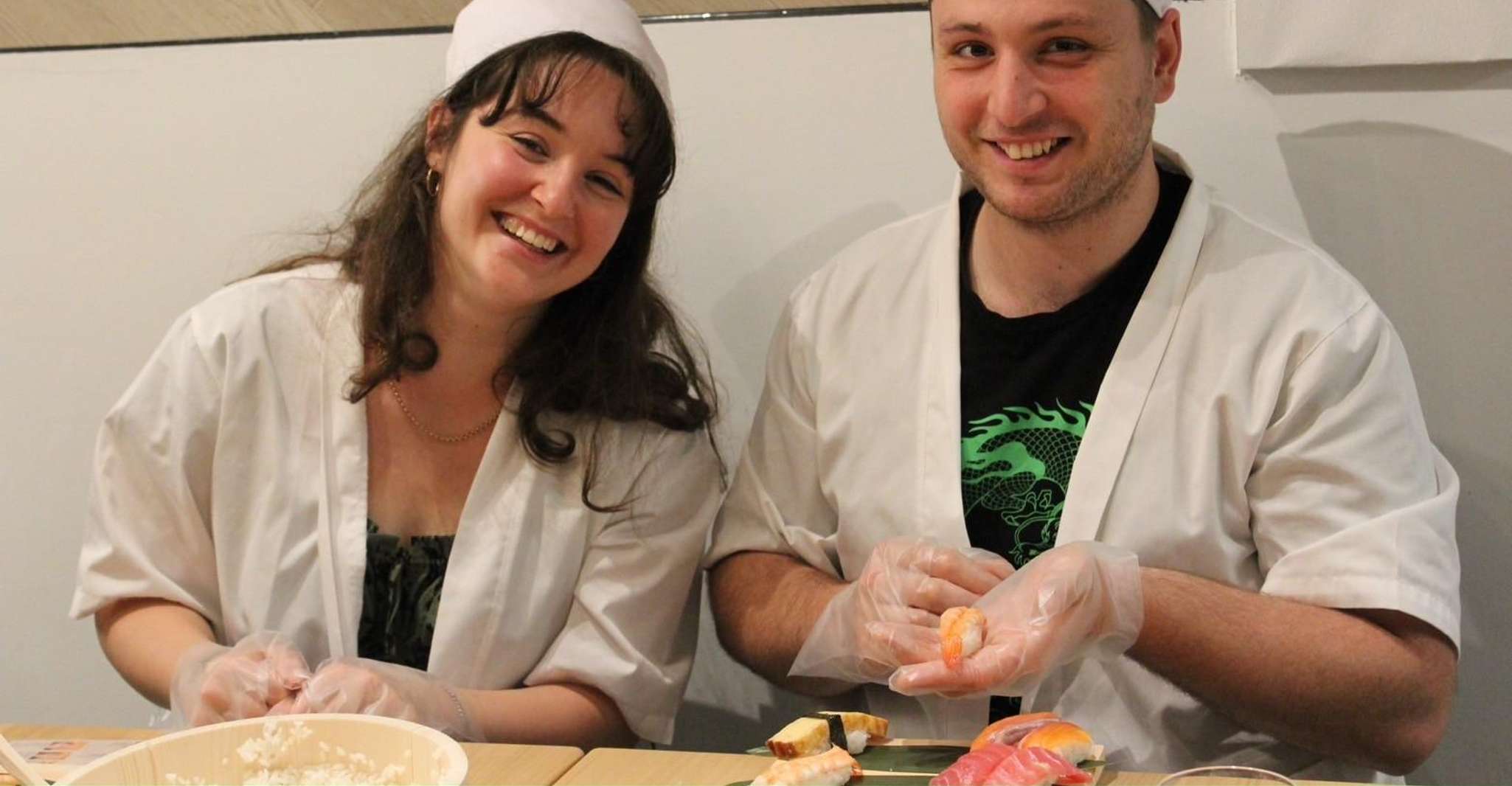 Osaka Dotonbori: Sushi Making Experience photo 4