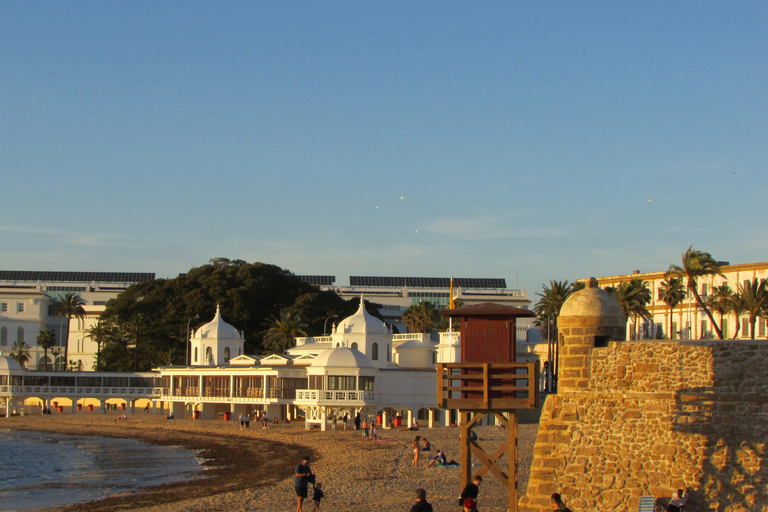 Tour of Cadiz. Its history, anecdotes and curiosities. Tour of Cadiz. Its history, anecdotes and curiosities.