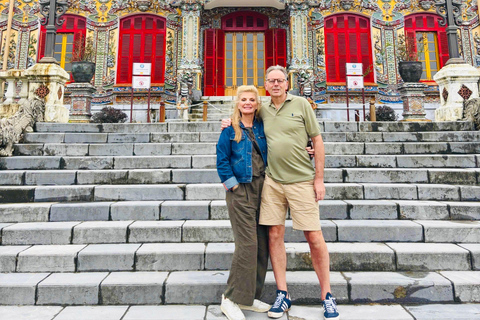 Hue Tailored Sightseeing Day Trip-Private Chauffeur Service Option 7: Round-trip transfer from Hue to Phong Nha