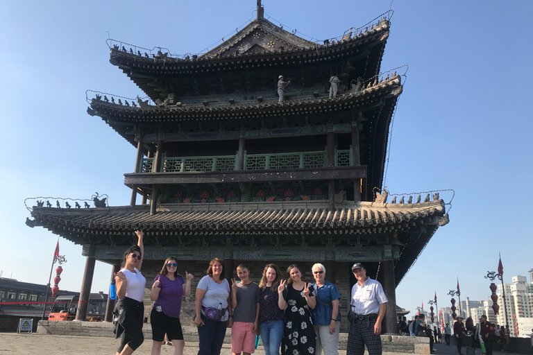 Xi&#039;an classique : Visite guidée en bus de l&#039;Armée de terre cuiteVisite en bus de l&#039;armée de terre cuite+muraille de la ville ancienne