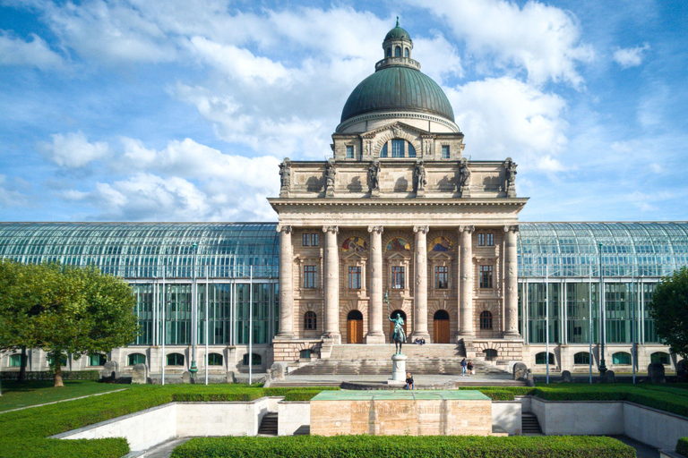 Tour a pie privado por Múnich con el Museo BMW y el BMW Welt