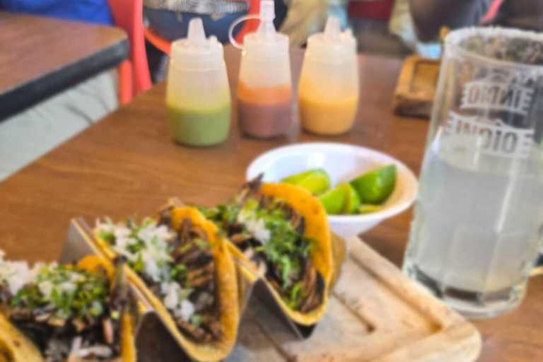 Mexico : soirée mariachi et dégustation de tacos à GaribaldiMexico : soirée lucha libre et dégustation de tacos