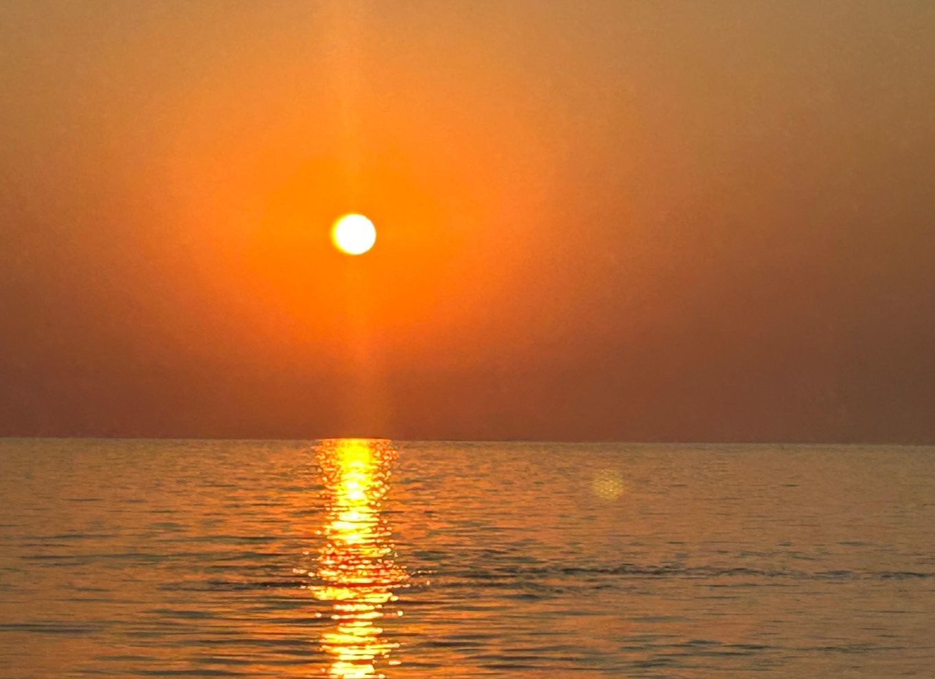 Heraklion: Dia Island Sunset Boat Tour med middag