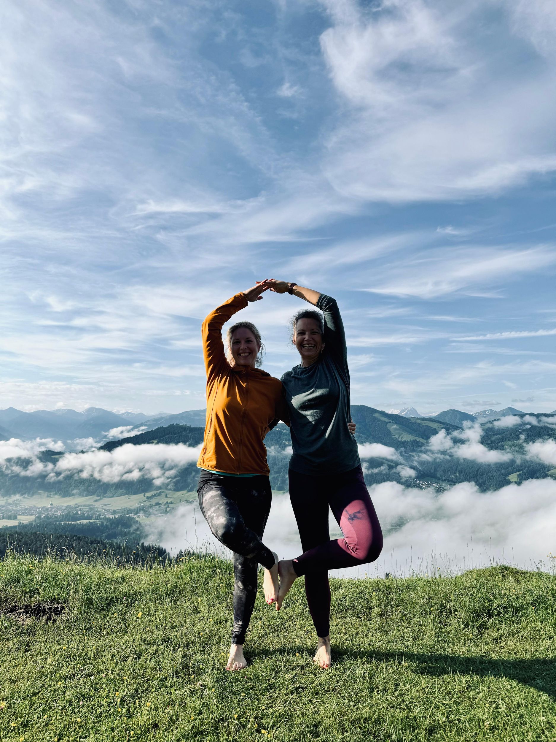 Ellmau am Wilden Kaiser: Happy Morning - Wandern & Yoga bei Sonnenaufgang