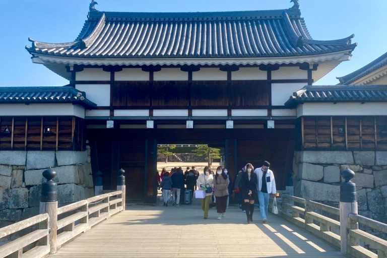 Hiroshima: Peace Memorial, Castle &amp; Garden Walking Tour