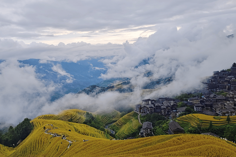 Guilin: Longji Rice Terraces Day Tour with Village Walks