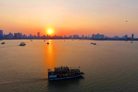 Phnom Penh: cruise bij zonsondergang met onbeperkt bier en drankjes