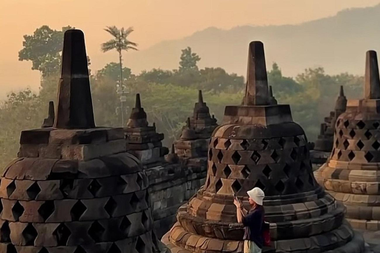 Borobudur Guided Tour & Ijo Temple Sunset Experience Private Tour: Borobudur Access, Prambanan & Ijo Sunset