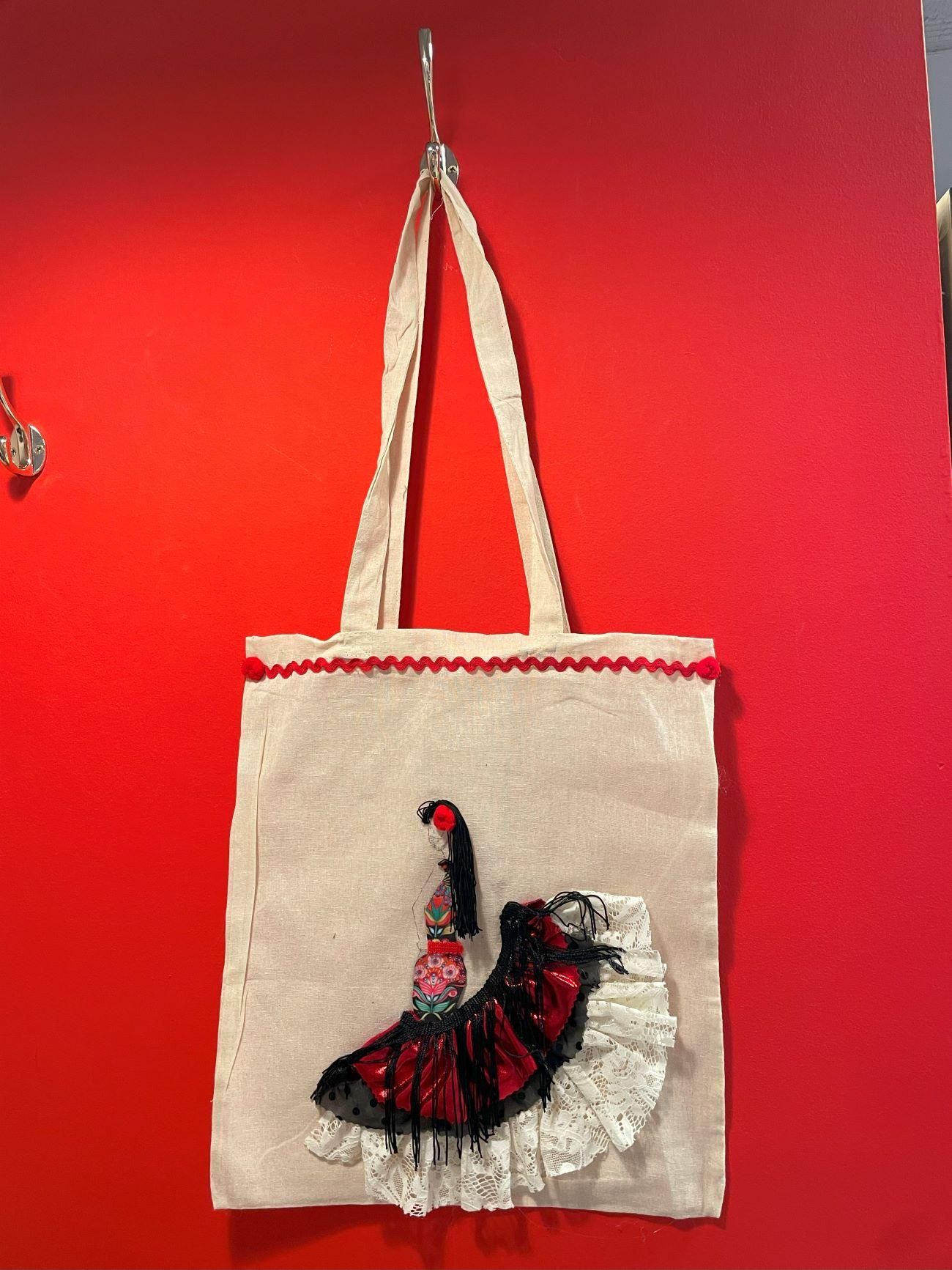 Gestalte deine Flamenco-Tasche