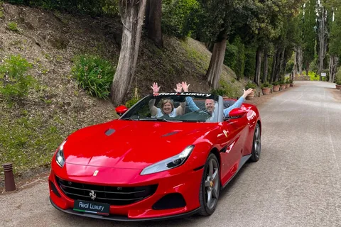 Da Firenze: Tour del Chianti in Ferrari