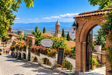 Tbilisi: Kakheti Culture, Sighnaghi & Bodbe Day Tour