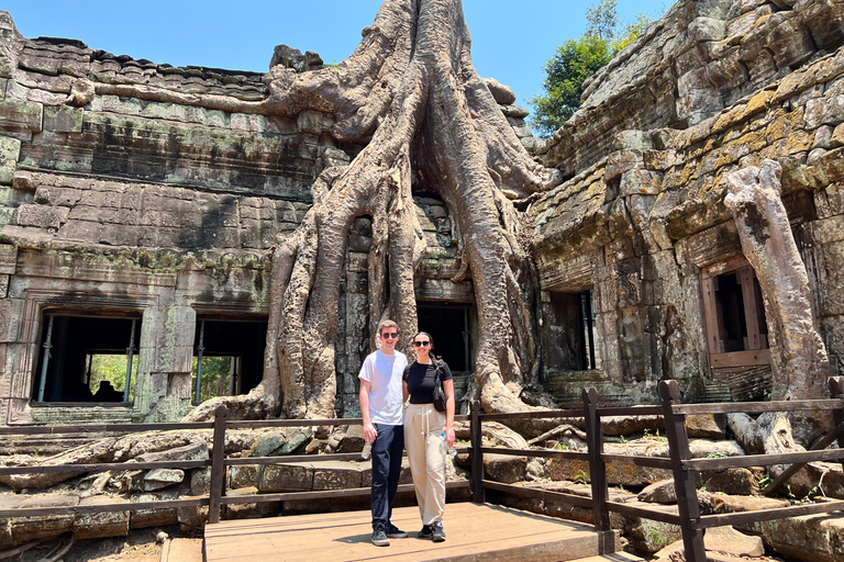 Tour Privado del Amanecer de Angkor en Vehículo con Aire Acondicionado