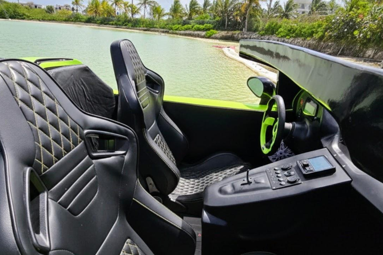 Aventure en voiture à réaction Lamborghini à Punta CanaAventure en Lamborghini à Punta Cana
