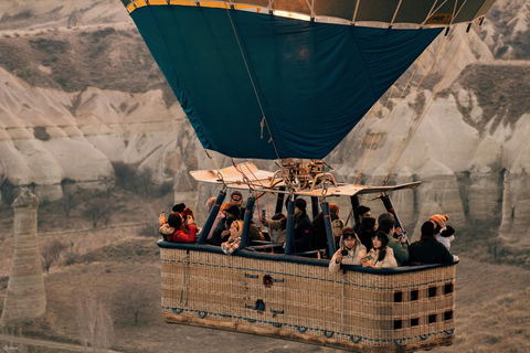 Cappadocia Ihlara or Göreme Valley Hot Air Balloon Ride Göreme Valley Hot Air Balloon Flight at Sunrise
