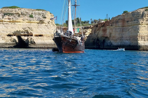 Vanuit Lissabon: Dagtrip Algarve met Benagil Grotten Cruise