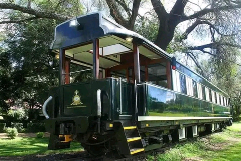 Victoria Falls: Luxury Dinner Train Experience