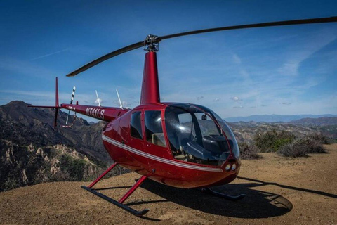 Los Angeles: Malibu Mountain Top Landing Helicopter Tour