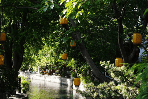 From Shanghai: Zhujiajiao Water Town Tour with Hotel Pickup