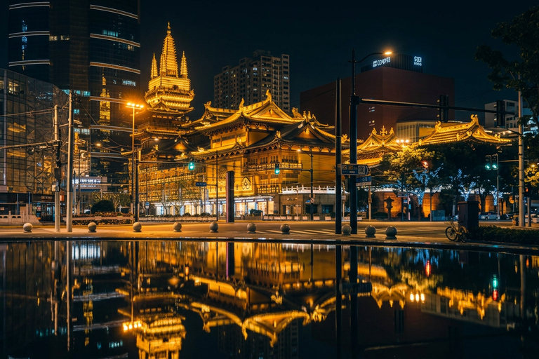 Shanghai: Jing'an Temple Entry Ticket (Optional Guided Tour) 1.5-Hour Small-Group Guided Tour (Entry&Blessing Experience)