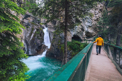 Au départ de Calgary : Visite de Banff, du lac Moraine et de Lake LouisePrise en charge à Calgary