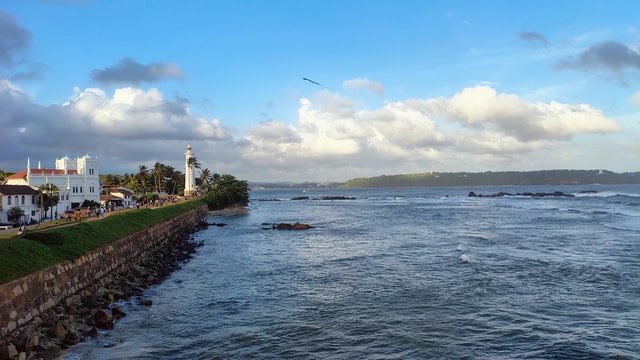 From Colombo: Day trip to Galle Dutch Fort & Turtle Beach