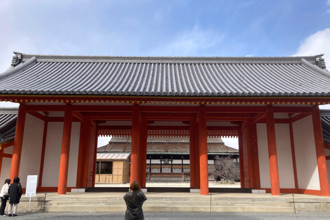Kyoto: Nijo Castle and Kyoto Imperial Palace Guided Tour