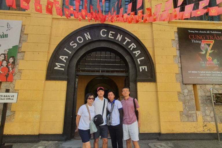 Hanoi: Kriegsschauplätze Tour mit privatem Reiseführer