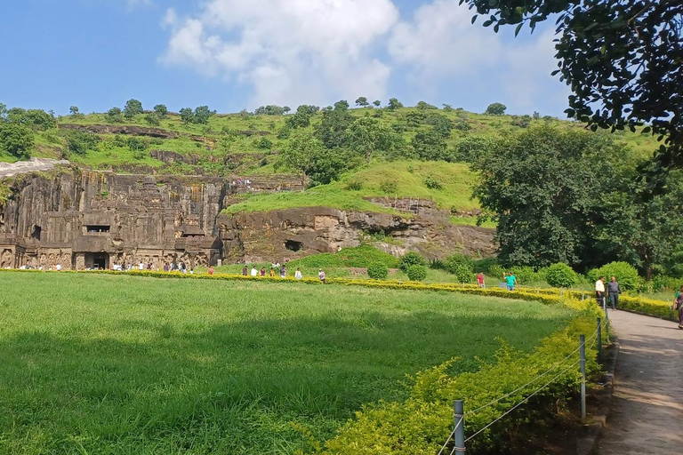 Viaggio conveniente in taxi da Aurangabad alle Grotte di Ajanta e Ellora